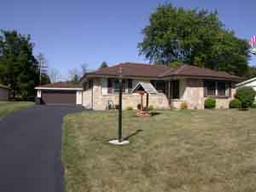 5738 Ester Pl., Brown Deer, WI 53223