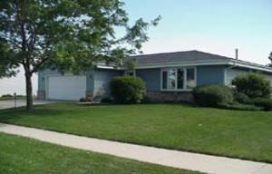 5821 80th St., Kenosha, WI 53142