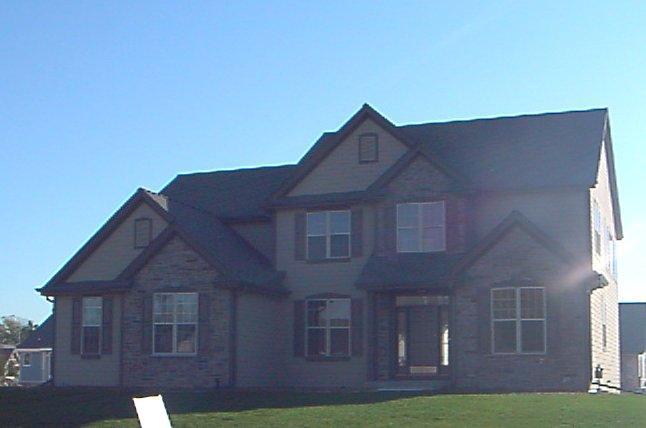 5201 W Harvard Dr., Franklin, WI 53132