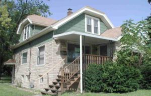 4331 S 76th St., Greenfield, WI 53220