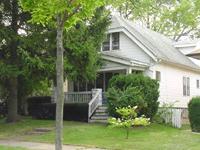 4533 N Larkin St, Shorewood, WI 53211