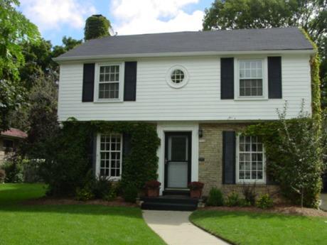 5522 N Kent Ave., Whitefish Bay, WI 53217