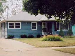 1028 Genesee St., Waukesha, WI 53188