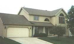 1233 Foxwood Tr., Waukesha, WI 53189