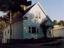 3266 S 14th St., Milwaukee, WI 53215