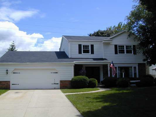 2924 N 120th St., Wauwatosa, WI 53222