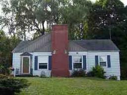 1313 Lookout Dr., Waukesha, WI 53186