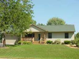 W8384 N Shore Dr., Onalaska, WI 54650