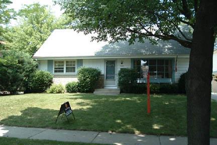 3216 W Verona Ct., Milwaukee, WI 53215