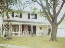 710 N 18th Ave, West Bend, WI 53090