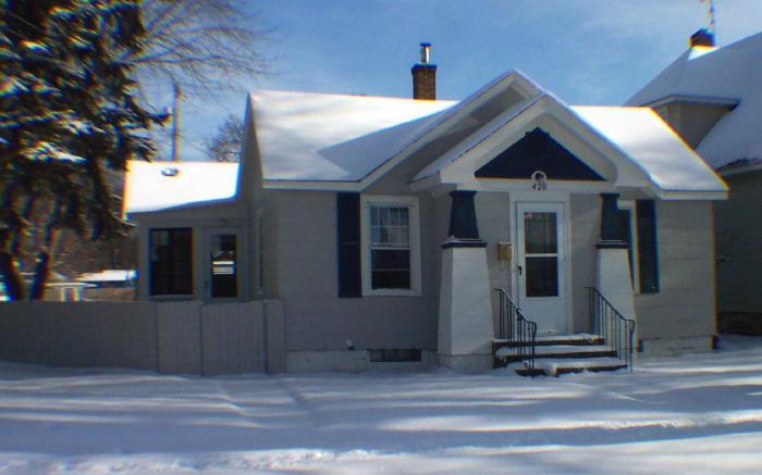 420 Avon St., La Crosse, WI 54603