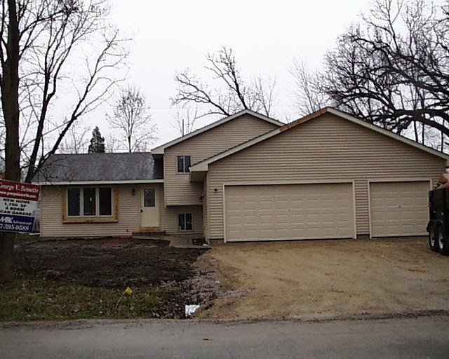 28507 106th St., Salem, WI 53179