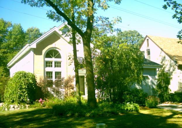 5815 N Argyle Ave., Glendale, WI 53209