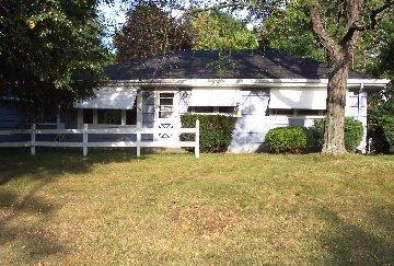 3268 N 106th St., Wauwatosa, WI 53222