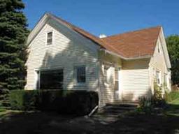 7508 S 51st St, Franklin, WI 53132
