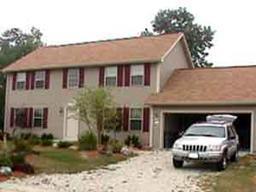 5141 Wagon Tr., Caledonia, WI 53402