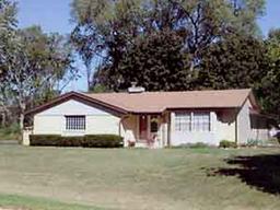 5270 W Glenbrook Rd., Brown Deer, WI 53223