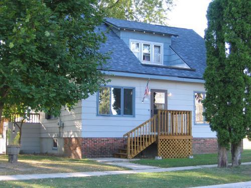 208 Dillingham St., Glenbeulah, WI 53023