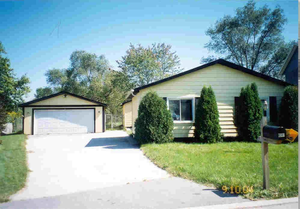 6501 126th St., Pleasant Prairie, WI 53158