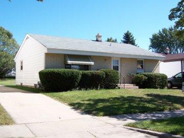 3576 S 94th St., Milwaukee, WI 53228