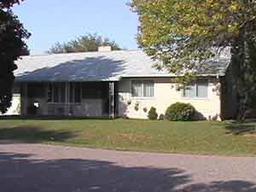 W7874 Maple Dr., Onalaska, WI 54650