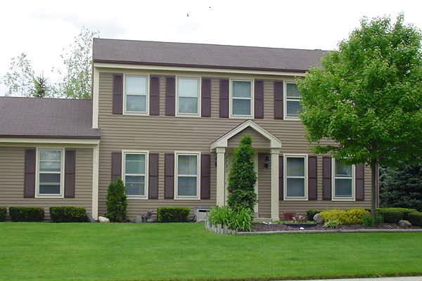 7752 W Imperial, Franklin, WI 53132