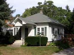 12424 W Prospect Dr., New Berlin, WI 53151