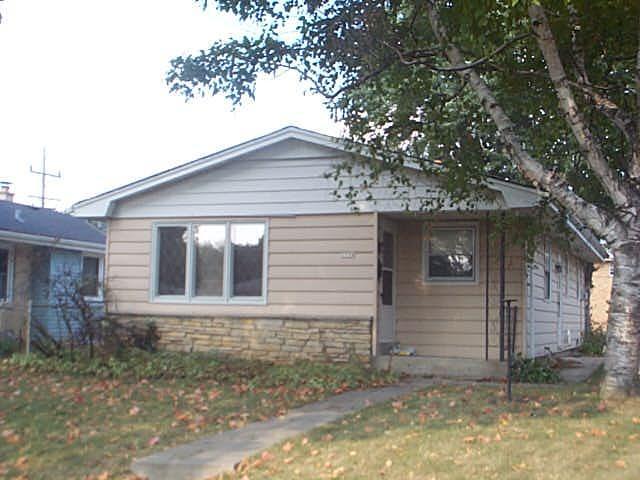8724 W Potomac Ave., Milwaukee, WI 53225