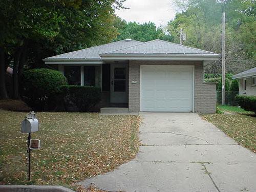 4138 N 97th St., Wauwatosa, WI 53222