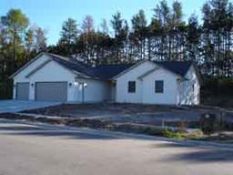 709 Pine Cone Pl., Holmen, WI 54636