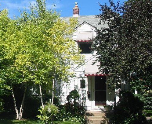 358 E Gauer, Milwaukee, WI 53207