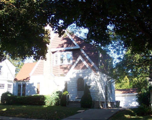 4466 S Burrell St., Milwaukee, WI 53207