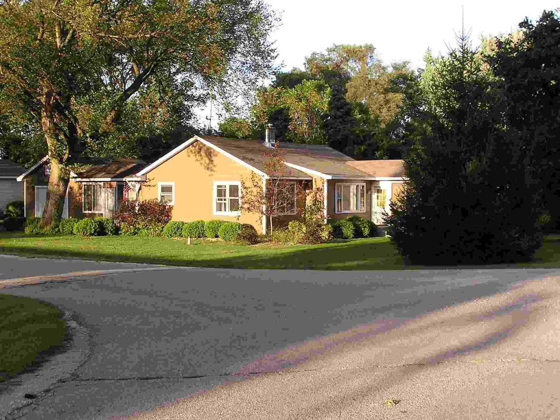 12021 223rd Ave., Bristol, WI 53104