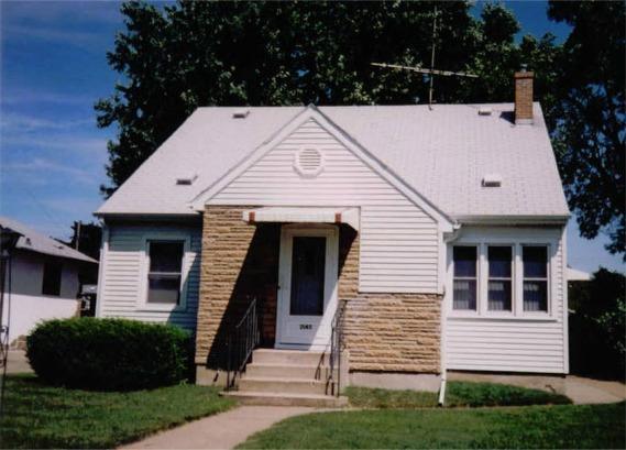 2145 Adams St., La Crosse, WI 54601