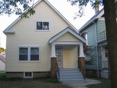 3030 S 8th St., Milwaukee, WI 53215