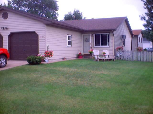 1069 Terrace Dr., Onalaska, WI 54650