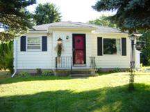 2305 Mayflower Ave, Sheboygan, WI 53083