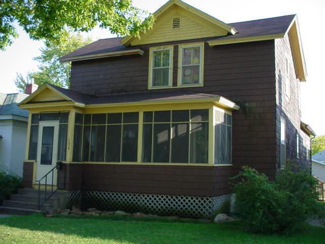 1234 Market St, La Crosse, WI 54601