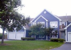 1049 Lakeland Way, Geneva, WI 53147
