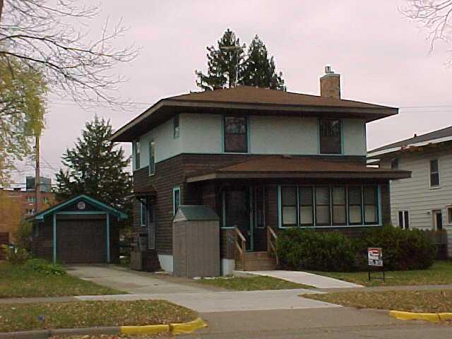 1807 Main St., La Crosse, WI 54650