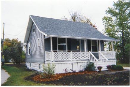 9244 W Schlinger Ave., West Allis, WI 53214