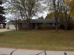 5721 Cheryl Ln., West Bend, WI 53095