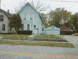 118 S West Ave., Waukesha, WI 53186