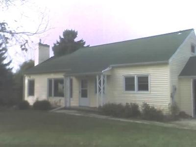 832 High St., Oconomowoc, WI 53066