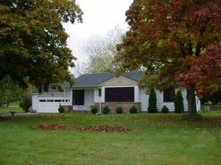 N7997 Lac La Belle Dr., Ixonia, WI 53066