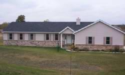 7723 Orchard Valley Rd., Farmington, WI 53090