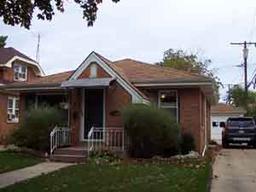 2915 Geneva St., Racine, WI 53402
