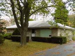 3632 W Edgerton Ave., Greenfield, WI 53221