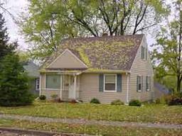 1819 Sunkist, Waukesha, WI 53188