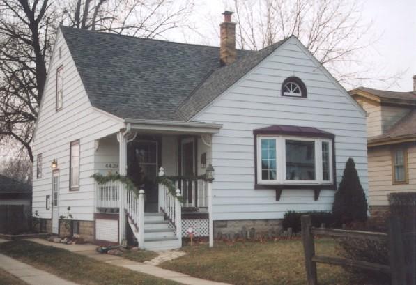 4439 S Pine Ave., Milwaukee, WI 53207